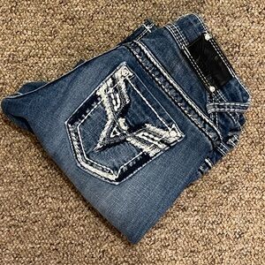 Vigoss Denim “The Brooklyn” Dark‎ Wash Capri’s#277